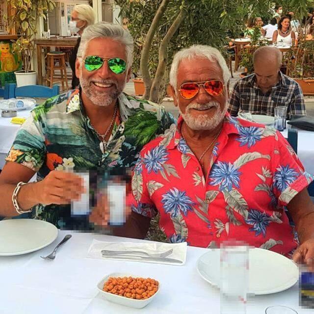 Şarkıcı Fedon ve oğlu Theo Kalyoncu'nun benzerliği ağızları açık bıraktı! Her gören ikiz zannetti