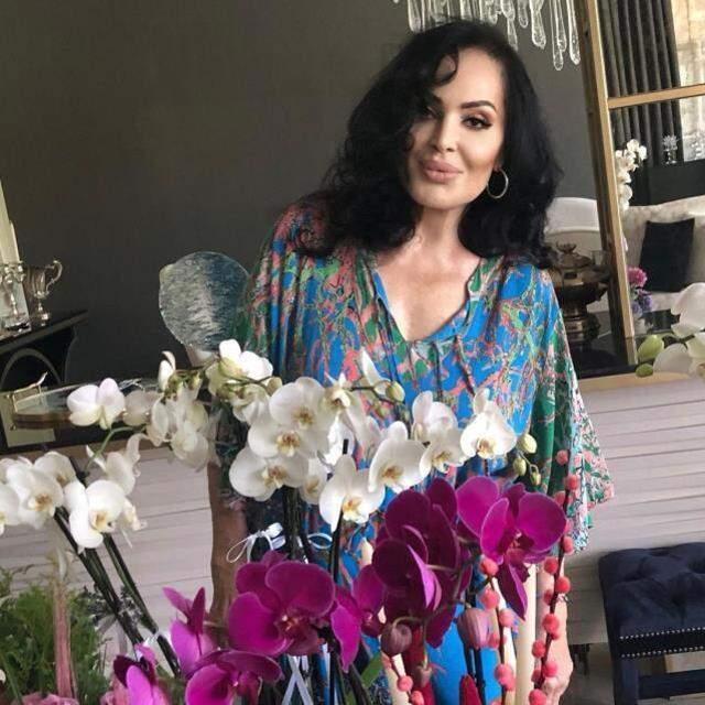 20 kilo vererek estetik yaptıran Türkan Şoray, bambaşka biri oldu