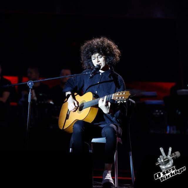 Jürinin paylaşamadığı yarışmacı O Ses Türkiye'ye damga vurdu