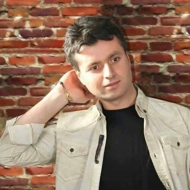 Kadıköy'de 20 yıl sonra gelen töre cinayeti! Annesinin yasak aşkını sokak ortasında bıçakladı