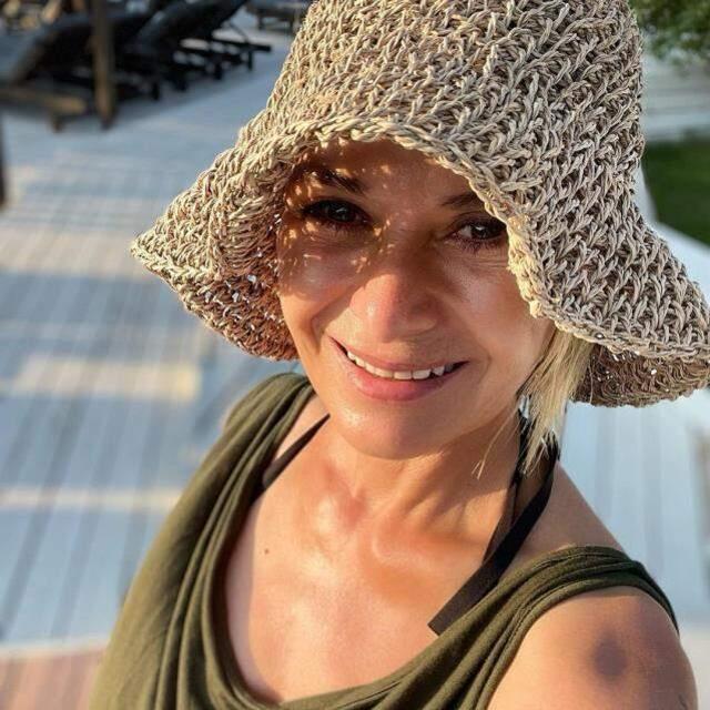 Hiç estetik yaptırmayan Hatice Aslan'ın yaşını duyanlar şaşkınlığını gizleyemiyor