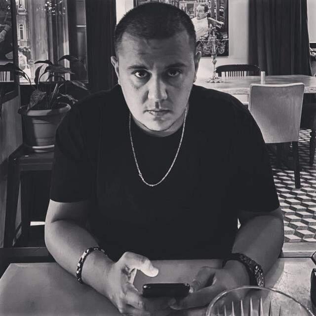 Cinsiye değiştiren Aybike Esin Tumluer, yeni imajıyla bambaşka biri oldu