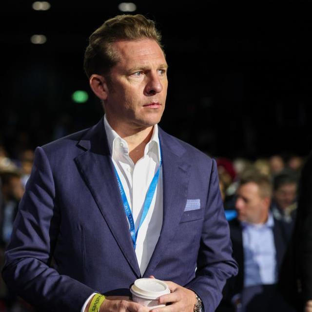 Bitlisli aşiret ağasının rakipleri her geçen gün artıyor! Chelsea'nin yeni sahibi kim olacak