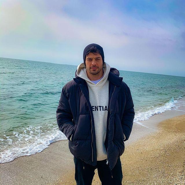 Milyonluk gelin Hadise! Mehmet Dinçerler nişanda da kesenin ağzını açtı