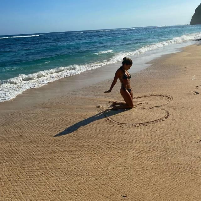 Irmak Ünal... BALİ'DE ARADIĞINI MI BULDU?