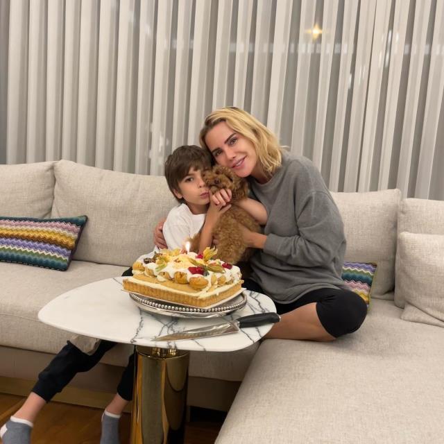 Yeni yaşını oğluyla kutlayan Ece Erken'den duygusal paylaşım: Oğlum için kanadımı çırpacağım
