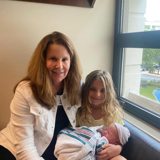 Oyuncu Tolga Karel, dördüncü kez baba oldu