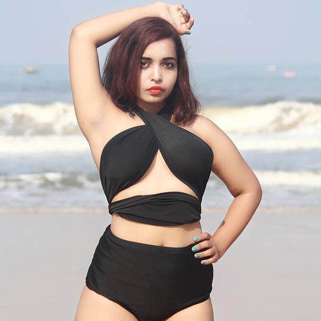 Hintlu blogger Kshama Bindu, kendisiyle evlenmeye karar verdi