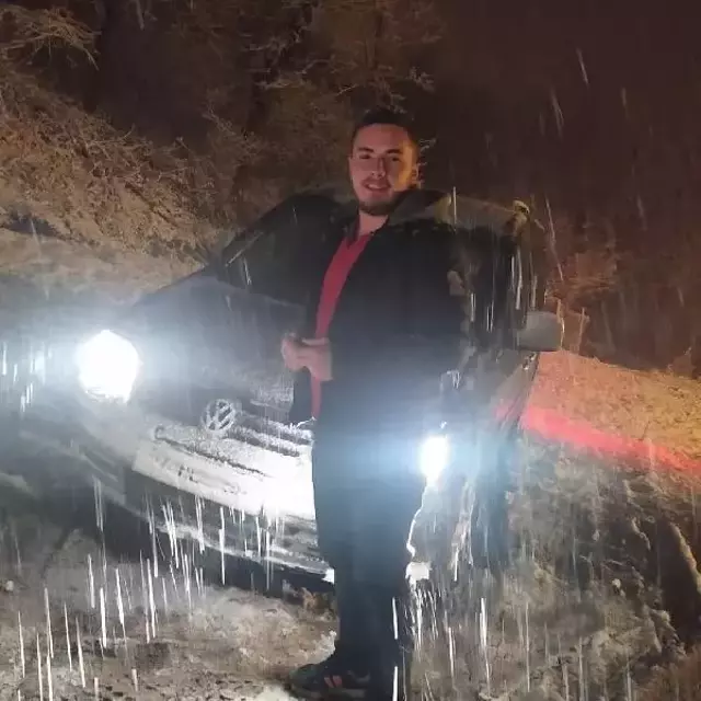 Balık avlamak için elektrik verdikleri dereye düştüler: 2 ölü, 1 yaralı