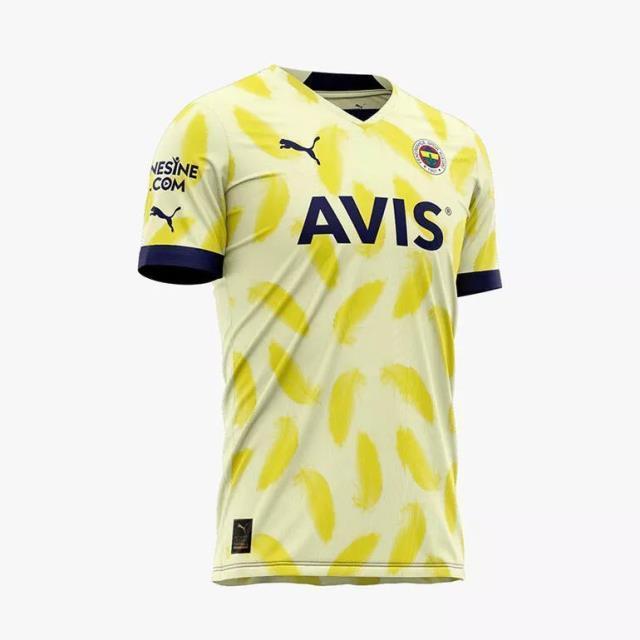 Fenerbahçe yeni sezon formalarını tanıttı! Yıldız detayı büyük dikkat çekti