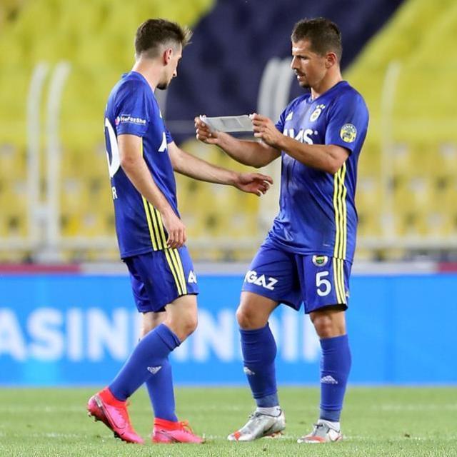 Fenerbahçe'yi elinin tersiyle iten Ömer Faruk Beyaz, Stuttgart'ta tutunamadı! 2. Lig ekibine transfer oluyor