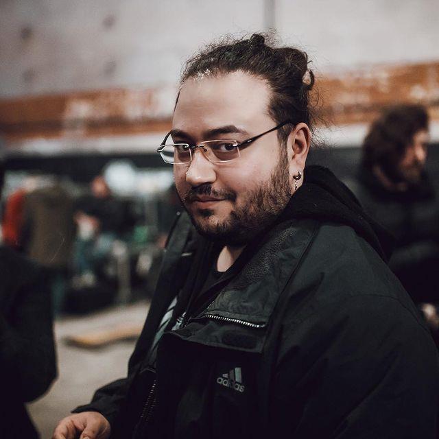 Fenomen Jahrein'den kadın takipçisine skandal sözler: O fındık memeler büyütülecek