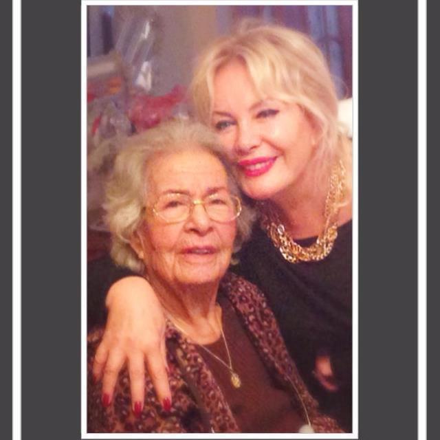 Emel Sayın'ın kardeşi Fatoş Sayın hayatını kaybetti