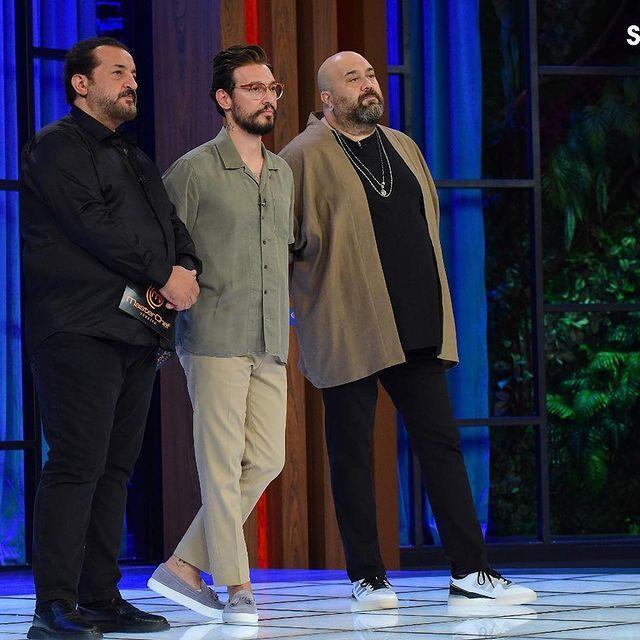 Somer Sivrioğlu, kıyafet tercihiyle sosyal medyanın diline düştü