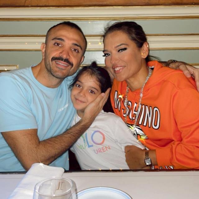 Kızı Miss Turkey'de dereceye giren Neşe Erberk'ten Demet Akalın'ın torpil iddiasına cevap