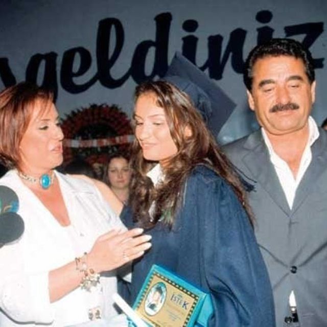 Dilan Çıtak'ın düğününde ortaya çıktı! İşte İbrahim Tatlıses ve Perihan Savaş'ın kızlarının son hali
