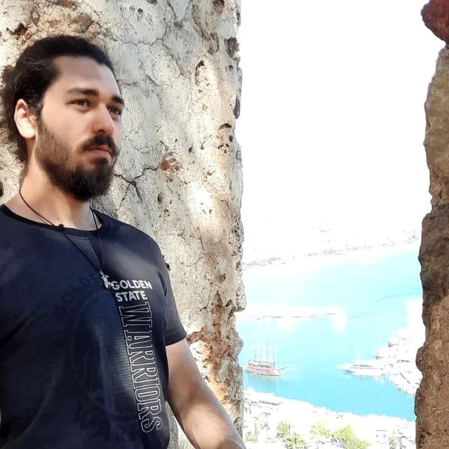 Yer: Ankara! Yolda tartıştıkları kuryeyi boynundan bıçaklayarak katlettiler