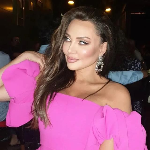 Hadise'nin dansına yorum yapan Umut Akyürek'ten ilginç çıkış! Takipçi neye uğradığını şaşırdı