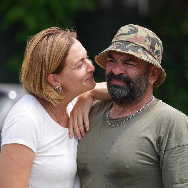 Bülent Şakrak, Ceyda Düvenci ile boşanacağı iddiasını yalanladı