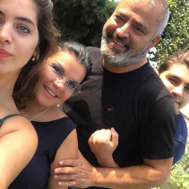 Elif Karlı, cezaevinde ölen eşinin toprağı kurumamış mezarını paylaştı: Aldılar benden
