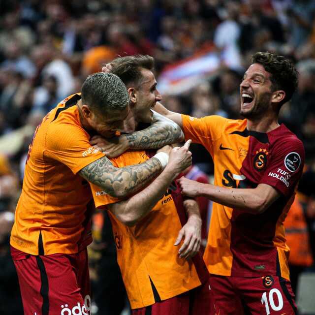 Kerem Aktürkoğlu'nun golünden sonra Mertens'in tepkisi olay oldu! Paylaşmayan Galatasaraylı kalmadı