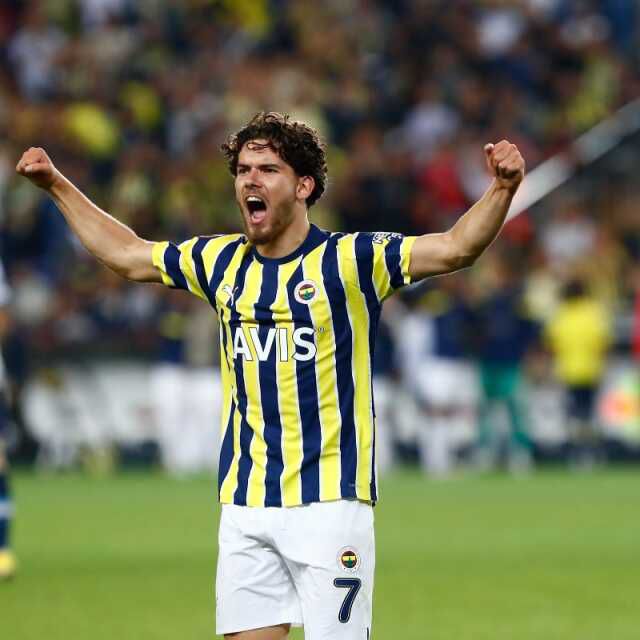 Arda Güler'den sonra Fenerbahçe'de bir deprem daha! Ferdi Kadıoğlu da dünya devine gidiyor