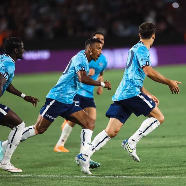 Stambouli tarihe geçti! Adana Demirspor, Cluj deplasmanından umutlu döndü