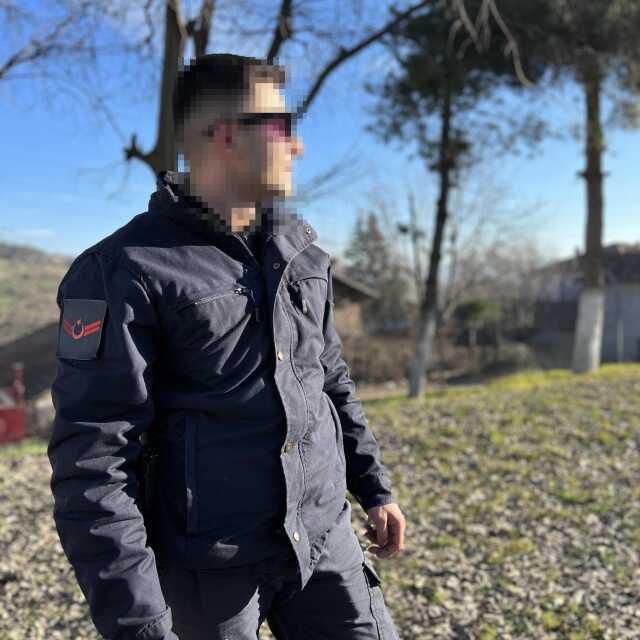 Halı sahada 2 savcıyla tartışan uzman çavuş artık silah taşıyamayacak