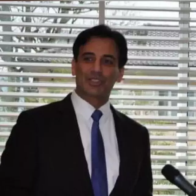 BM İnsan Hakları Yüksek Komiserliği Direktörü Gazze'deki Olayları 'Soykırım' Olarak Nitelendirdi istifa etti