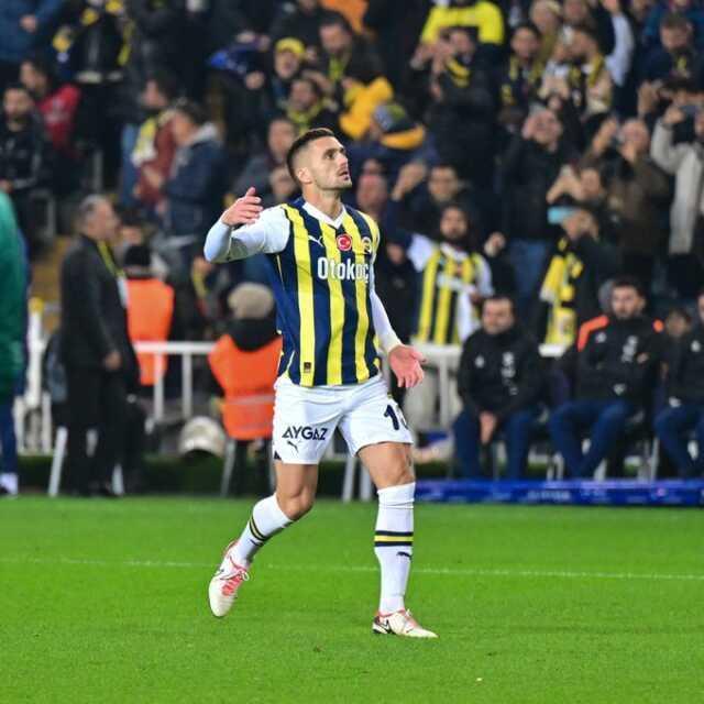 Geri döndüler! Fenerbahçe'nin yıldızında 10 dakikada 2 gol