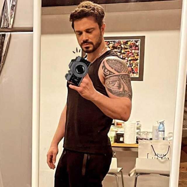 Murat Boz'dan yıllar sonra gelen itiraf: Kilolu olduğum dönemde sütyen reklamı teklifi aldım