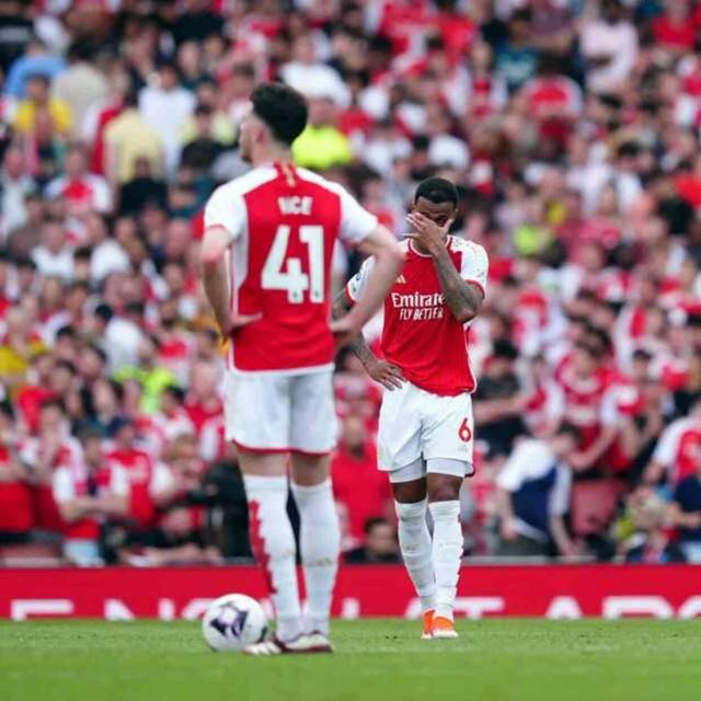 Machester City, üst üste 4. kez şampiyon oldu