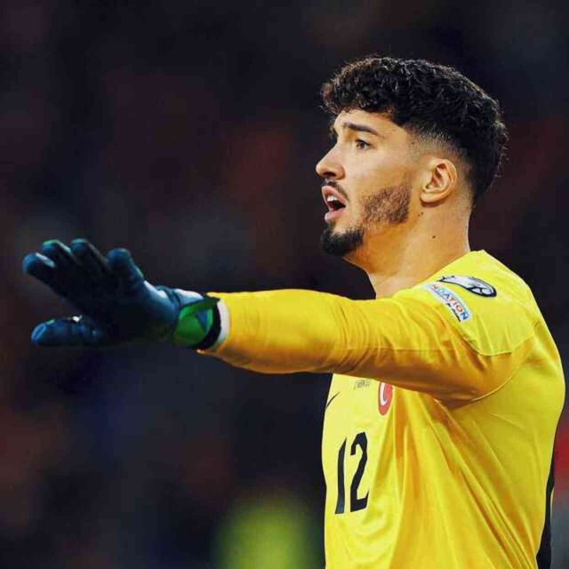 Altay Bayındır, Beşiktaş ile mi anlaştı? Altay Bayındır, Beşiktaş'a mı gidiyor?