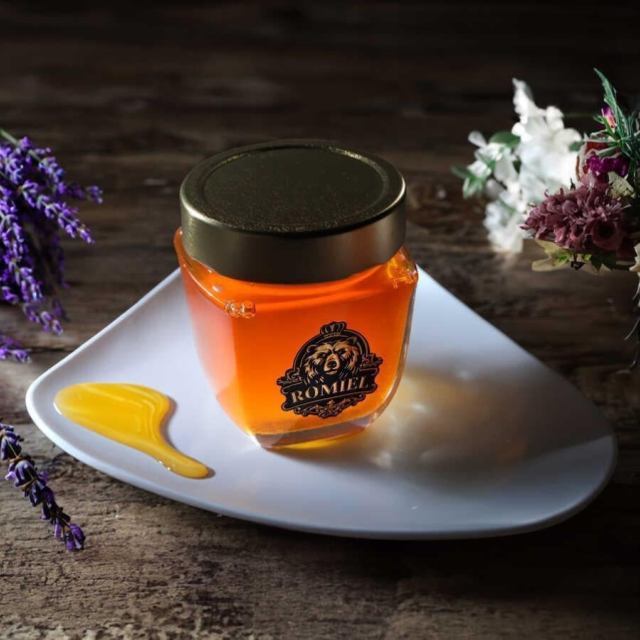 İstanbul'un göbeğinde bal challenge! Lezzeti tam not aldı