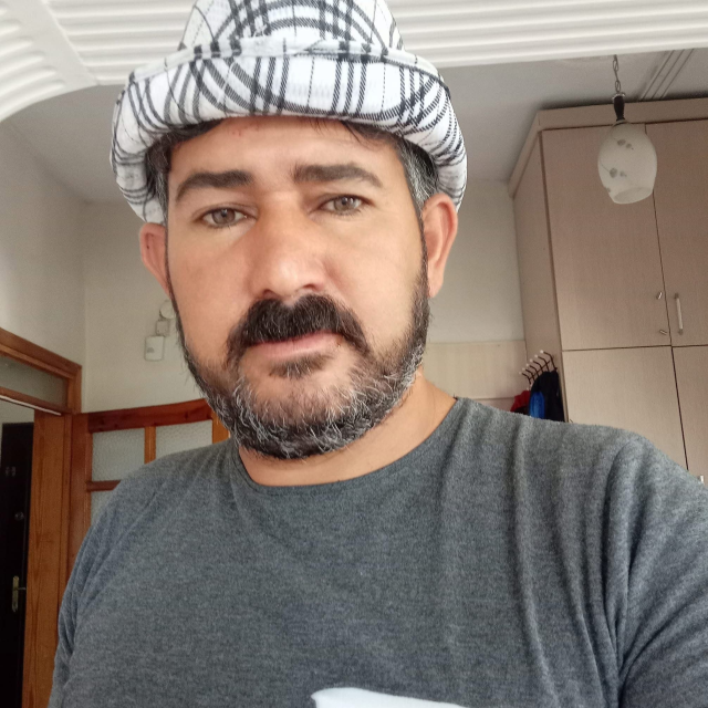 Metin Derse