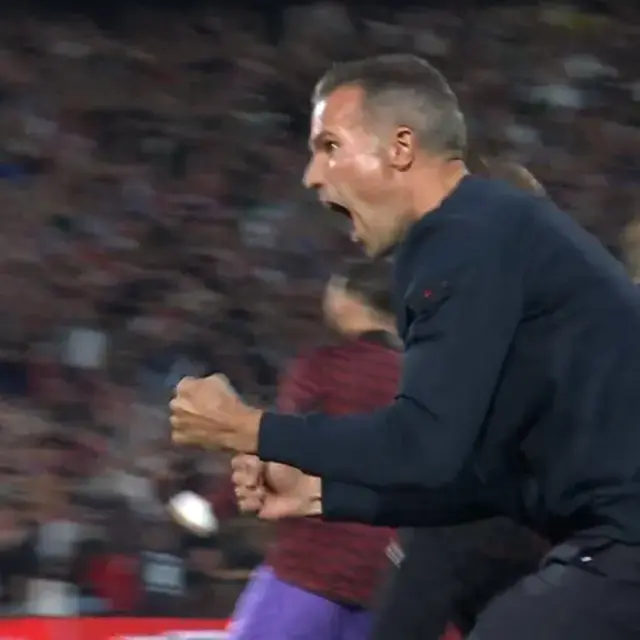 Van Persie’nin Sevinci Gündemde