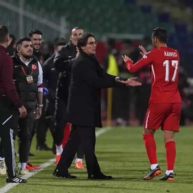 Dünya Kupası Elemeleri İçin Yol Haritası: Türkiye Bulgaristan Karşılaşması Sonrası Montella'nın Notları