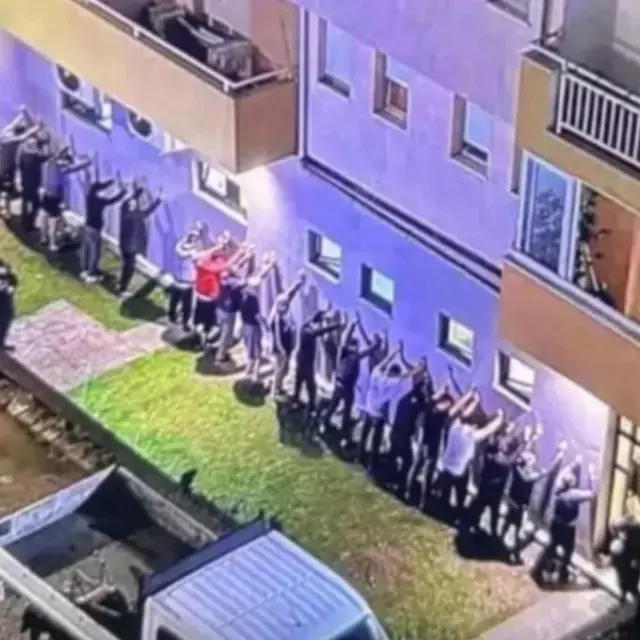 Karadağ'da tehlikeli gerginlik! Türklerin dükkanları yakıldı, Dışişleri harekete geçti