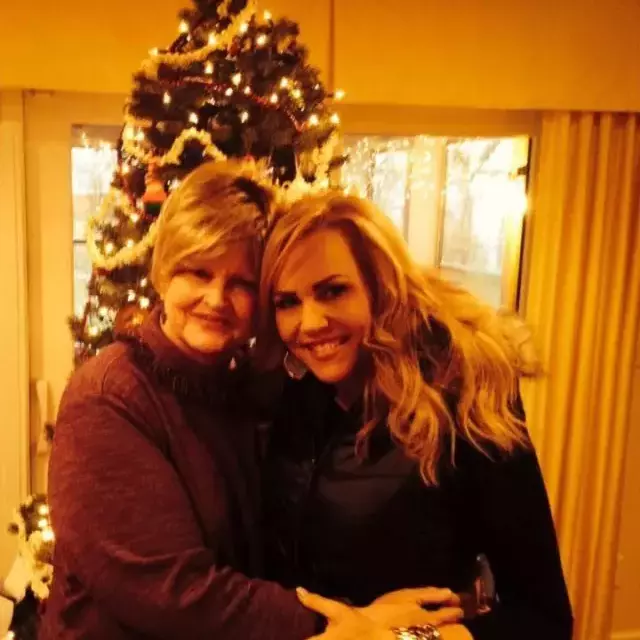 ABD'yi sarsan olay! Ünlü spiker annesini bıçaklayarak öldürdü