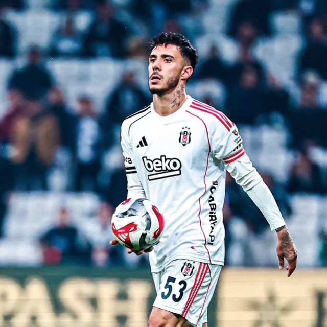 Süper Lig devinin yıldızıyla aşk mı yaşıyor? Danla Bilic sessizliğini bozdu