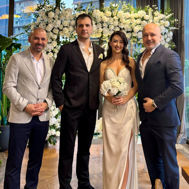 Ünlü iş İnsanı Sertan Ayçiçek, erkek kardeşini nişanladı
