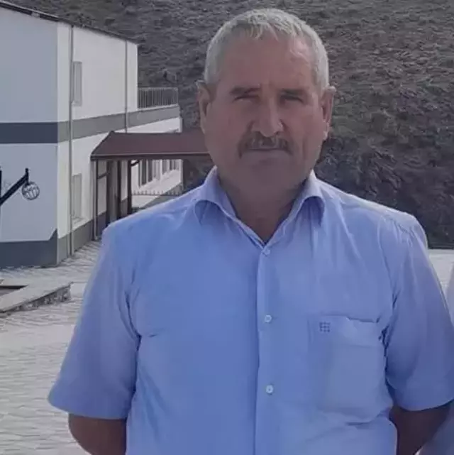 Bahçedeki otları yaktı, alevlerin arasında hayatını kaybetti
