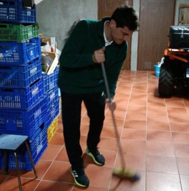 Nereden nereye! Kazanmadık kupa bırakmayan Casillas'ın son paylaşımı sevenlerini üzdü