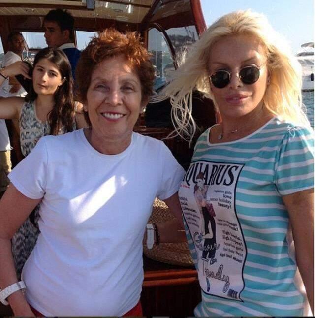 Ajda Pekkan, 4 yıldır alıcı bulamadığı villasının fiyatını 38 milyon TL'den 75 milyona çıkardı