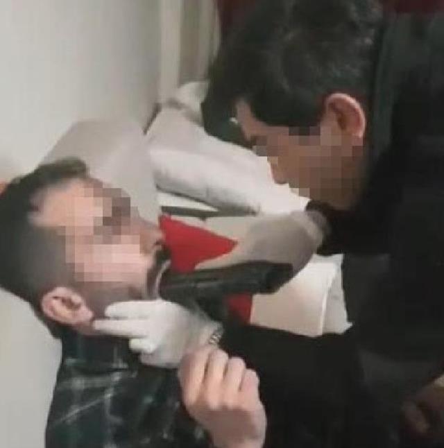 Eşofmanla yakalanan işkence şüphelisi adliyeye takım elbiseyle gitti