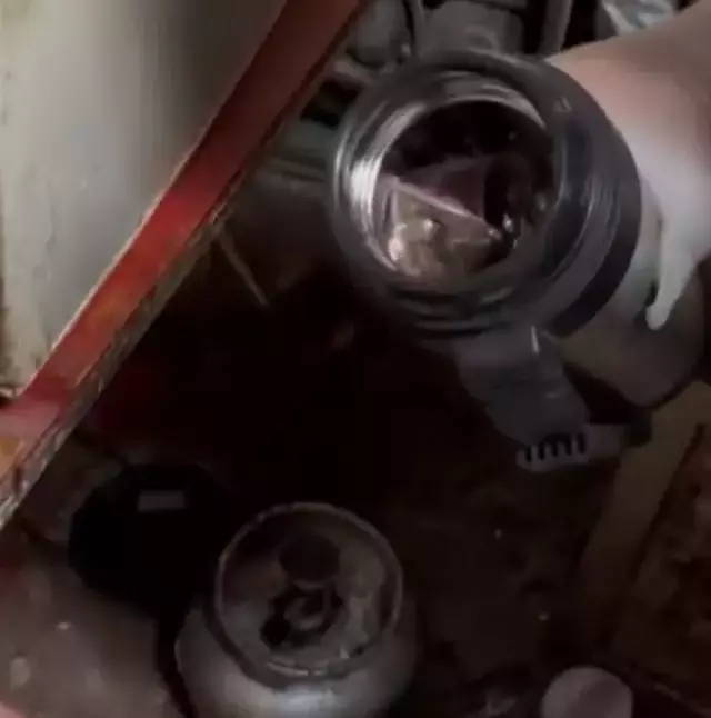 Bastonlu dede uyuşturucu ticaretinden tutuklandı