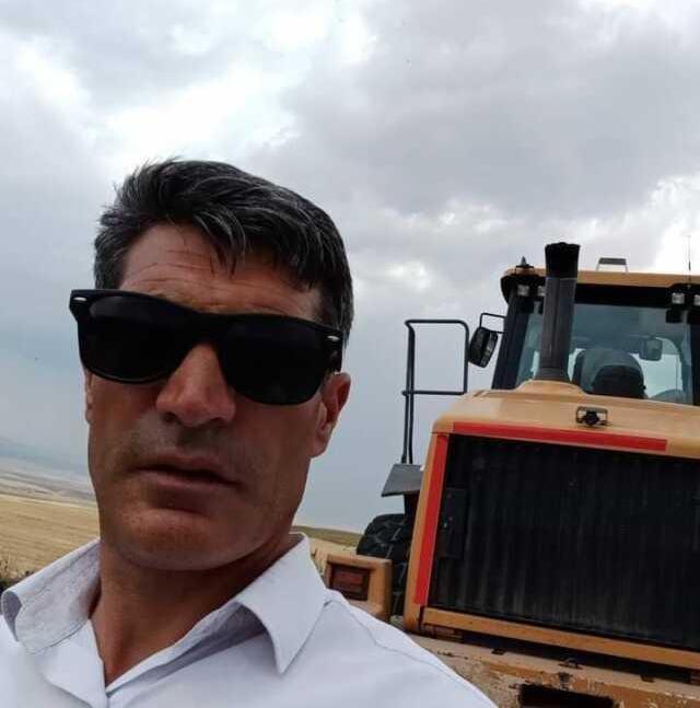 Ağrı'da kar nedeniyle iş makinesi uçuruma yuvarlandı: 4 ölü