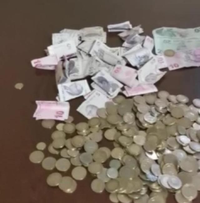 'Sağır ve dilsiz' yazılı notla dilenen adam, zabıtayı görüce bülbül kesildi