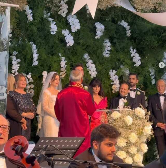 Güzel oyuncu Eda Ece ile 4 yıllık aşkı Buğrahan Tuncer evlendi