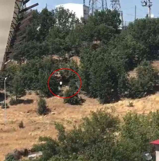 Bingöl'de madde bağımlısı şahıs sokaktakilere bıçakla saldırdı! 2 kişi öldü, 7 kişi yaralandı
